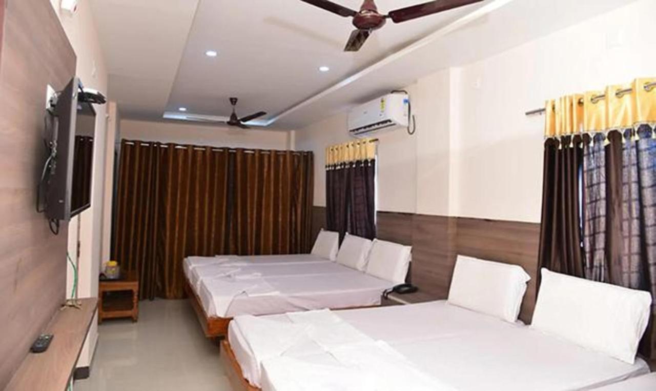 Fabhotel Nb Venkateswara Grand Inn Τιρουπάτι Εξωτερικό φωτογραφία