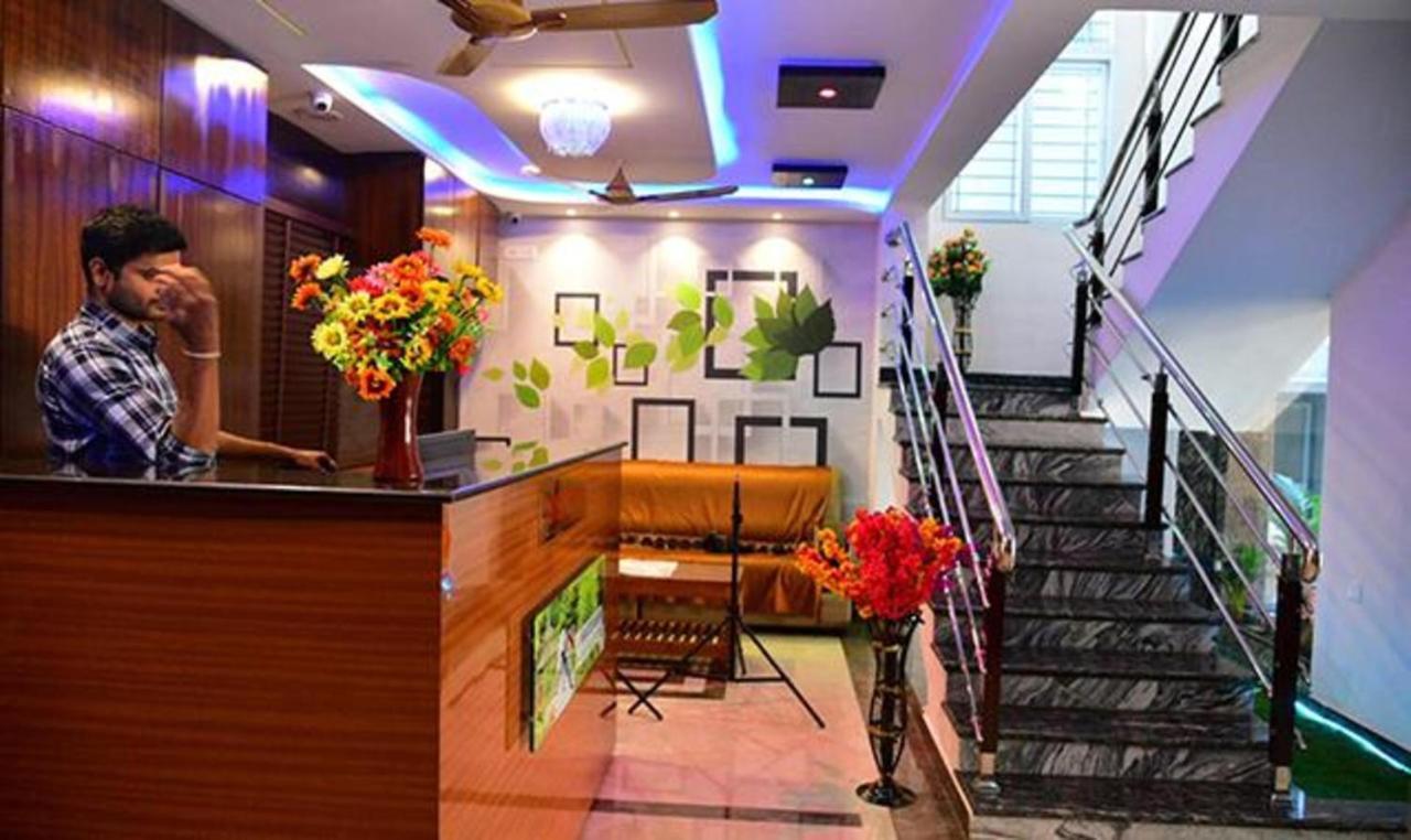 Fabhotel Nb Venkateswara Grand Inn Τιρουπάτι Εξωτερικό φωτογραφία