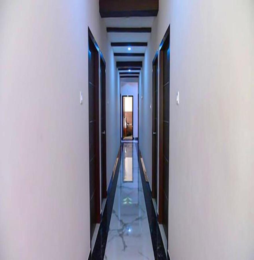 Fabhotel Nb Venkateswara Grand Inn Τιρουπάτι Εξωτερικό φωτογραφία