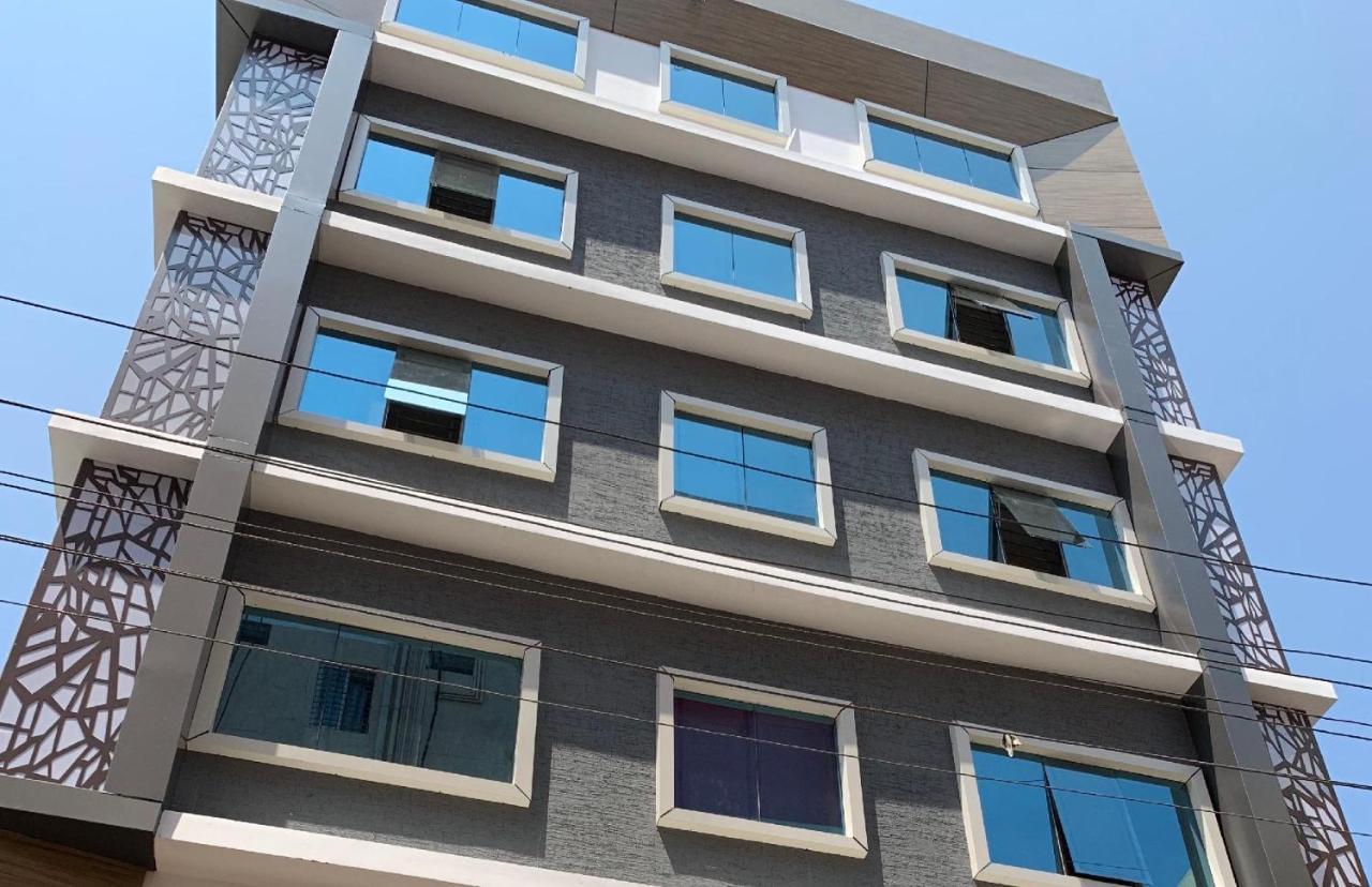 Fabhotel Nb Venkateswara Grand Inn Τιρουπάτι Εξωτερικό φωτογραφία